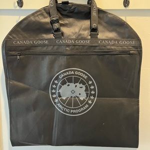 Canada Goose Garment Bag